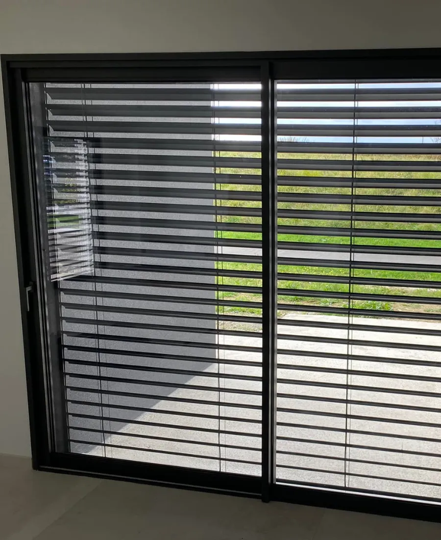 installateur volet roulant montenay